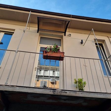 Ca Fiamma 2 Lägenhet Casale Monferrato Exteriör bild